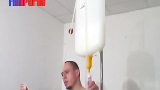 Dny francouzského filmu...vystrčila bobra na gyndě....She needs doctor. - Film Porno | porno video zdarma