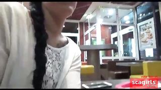 girl with long nails have a nice work in Mc Donald,s